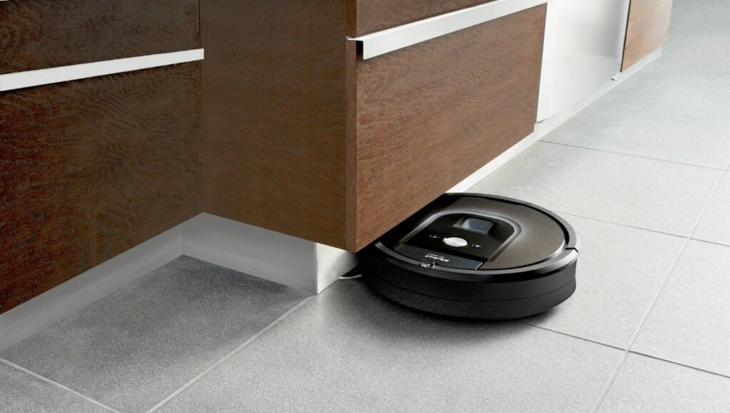 irobot Roomba 981 cleaning the edges of a kitchen