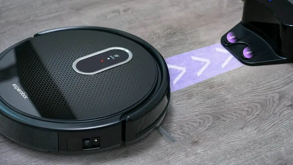 Experobot masterclean x7 vacuum cleaner will automatically return to the charging base when its battery low