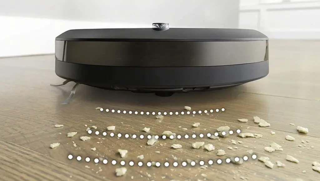Roomba 960 have smart sensors for detect dirt