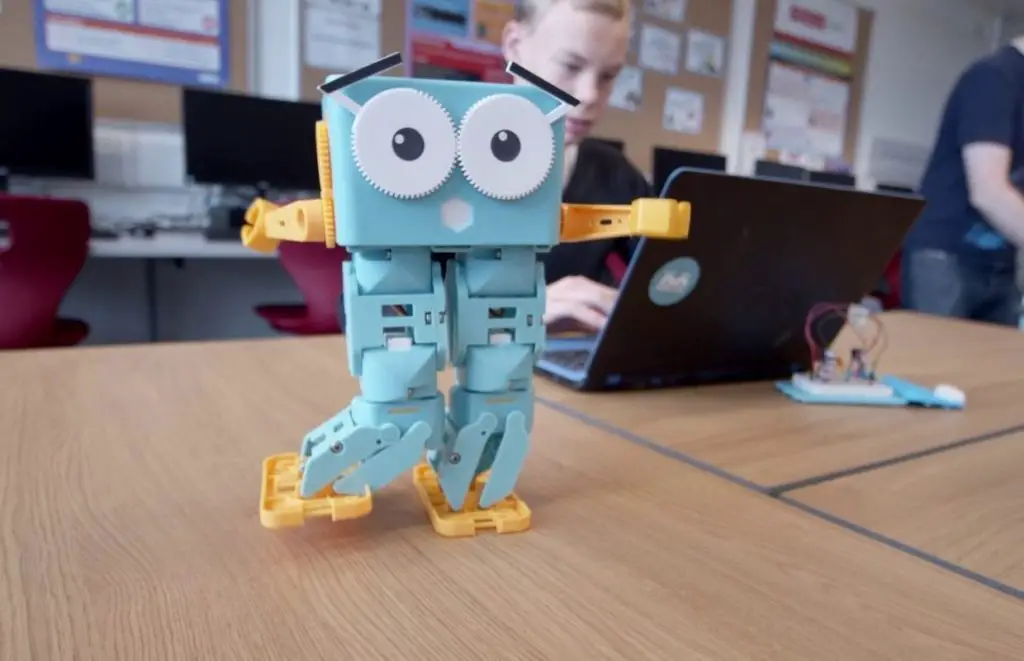 Marty being used in a classroom - Marty the robot v2 review