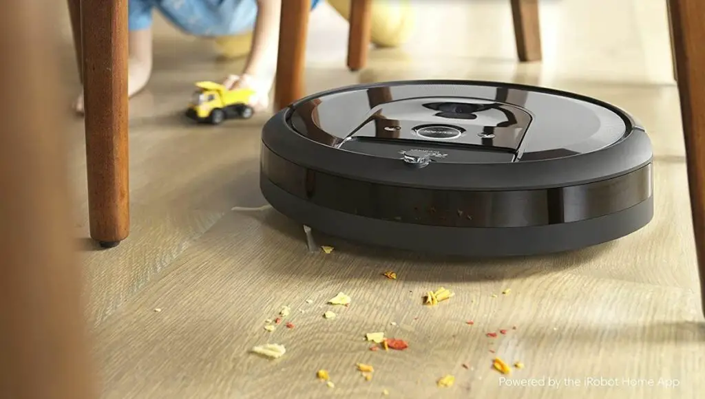 Roomba i7 has premium 3-stage cleaning system and 10x the power-lifting suction.